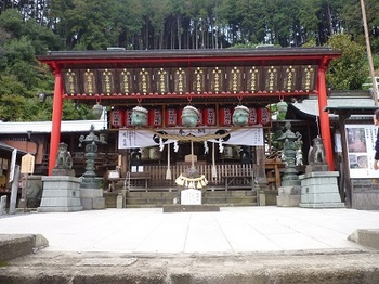 太平山神社拝殿.jpg