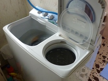 我家の二槽式洗濯機.jpg