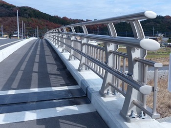 新千塚橋7.jpg