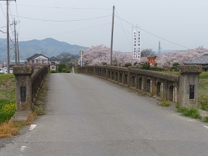 春日神社(横堀）２.jpg