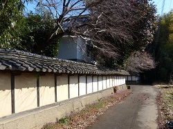 石塚倉子の家１.jpg