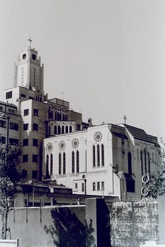 聖路加国際病院１９７３年.jpg